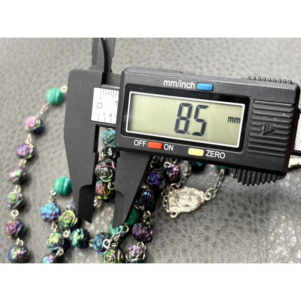 VTG Rosary Necklace Oil Slick Iridescent Rose Floral Beads Crucifix Silver Tone